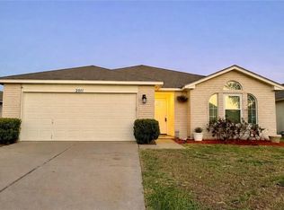 2011 Cottonwood Dr, Portland, TX 78374