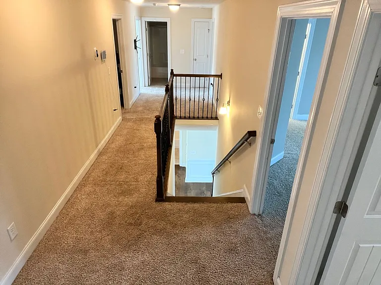 327 Clearwater Ln — Photo 24