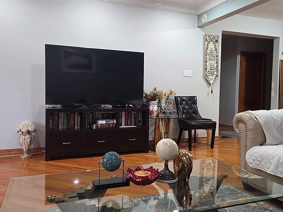 3rd image of 14350 Hoover Avenue #116