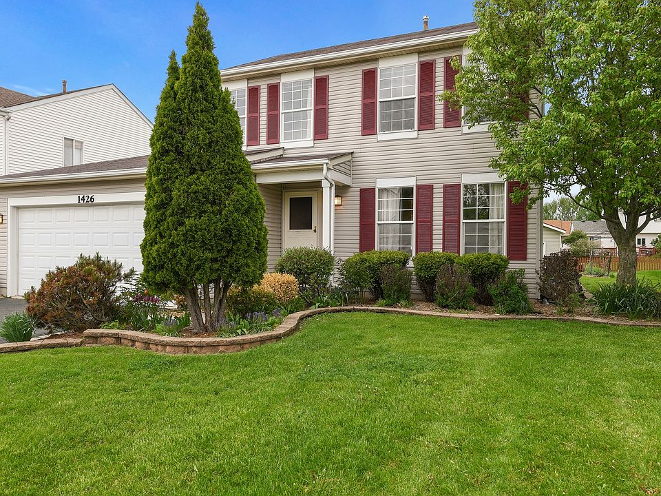 1st image of 1426 S Blackhawk Cir