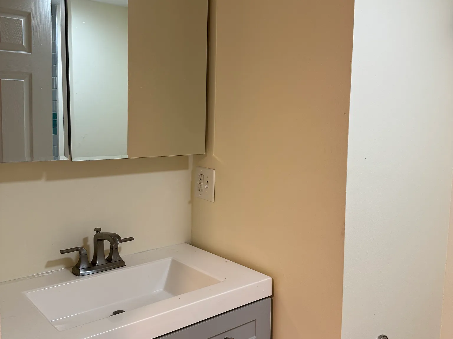 Studio, $1,225 — Photo 4