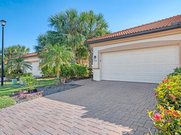 9847 Haze Dr, Venice, FL 34292