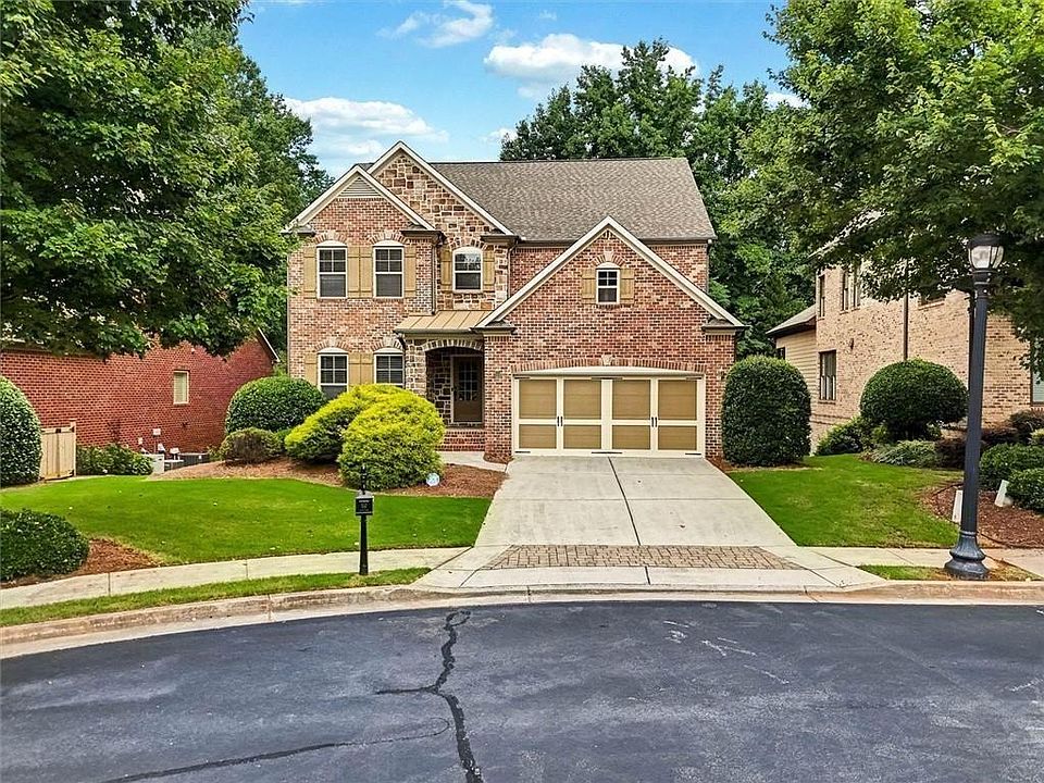 1st image of 3140 Stonecrest Dr SE