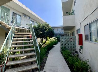 1960 S Holt Ave #9A, Los Angeles, CA 90034