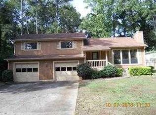 1539 Golf Link Dr, Stone Mountain, GA 30088