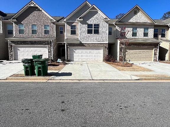 2nd image of 2798 Wild Laurel Ct