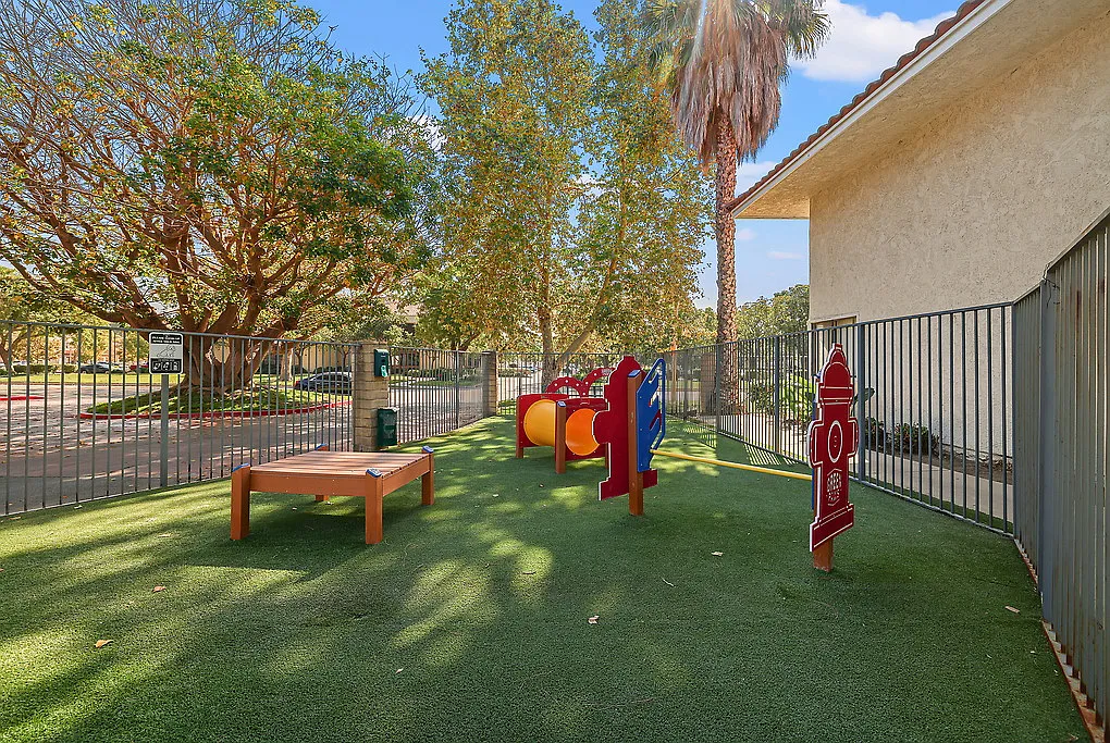 Camarillo Oaks — Photo 4