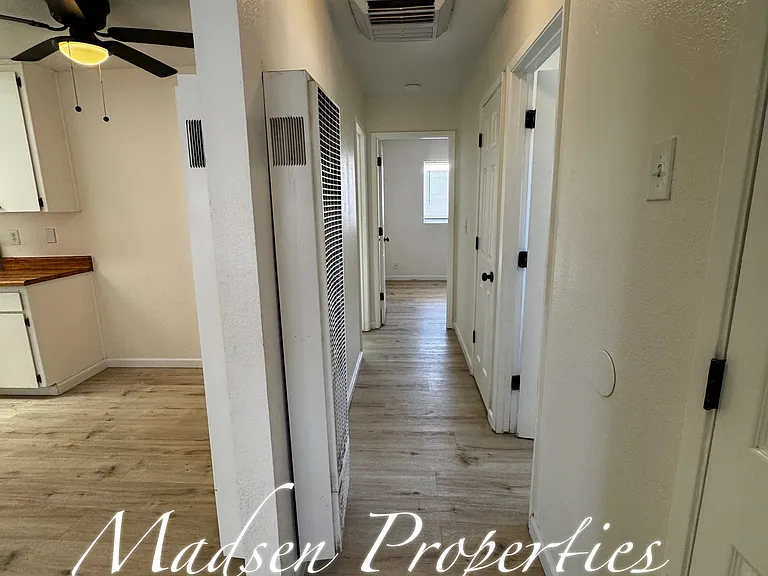 125 Casey Ct — Photo 8