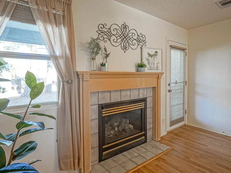 3146 Chama Meadows Dr NE — Photo 9