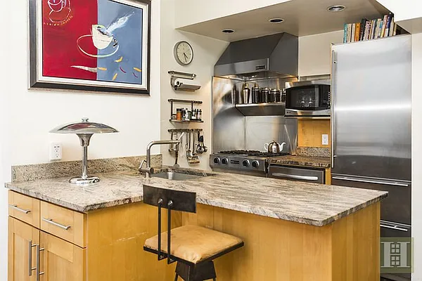 Rented by Halstead Real Estate | media 7