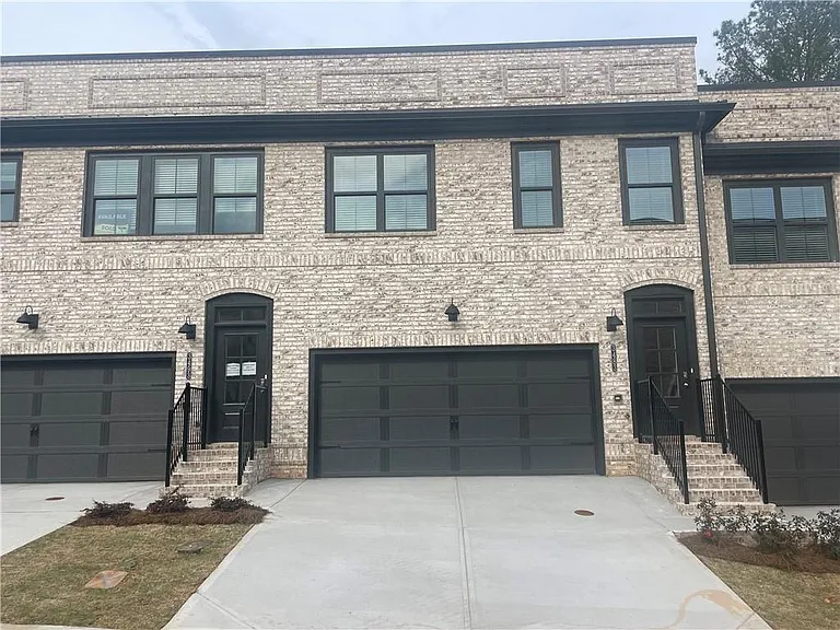 3483 Monarch Ave — Photo 1
