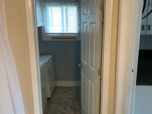5th image of 1344 Paxton Ave #2