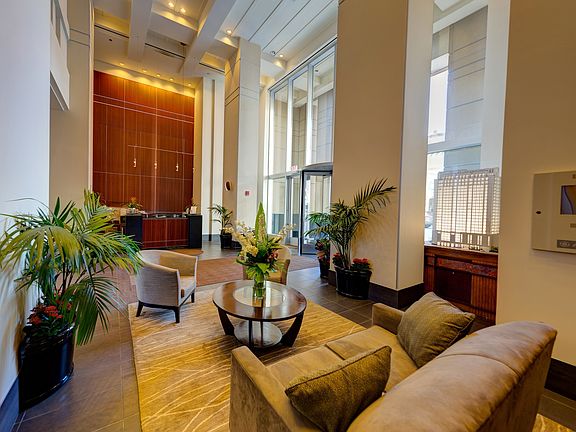3rd image of 1400 S Michigan Ave APT 2305