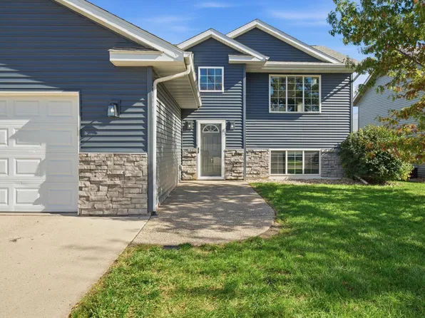 121 Pinehurst Dr, Mankato, MN 56001