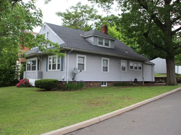 404 Center Street, West Haven, CT 06516