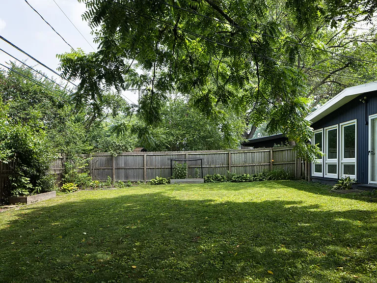2474 Bristol Rd — Photo 34