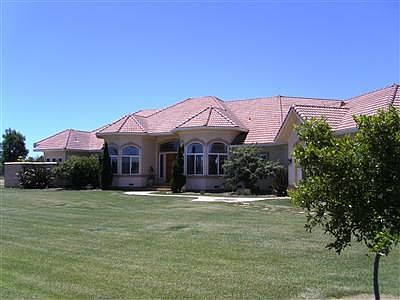 1st image of 23739 Hacienda Dr