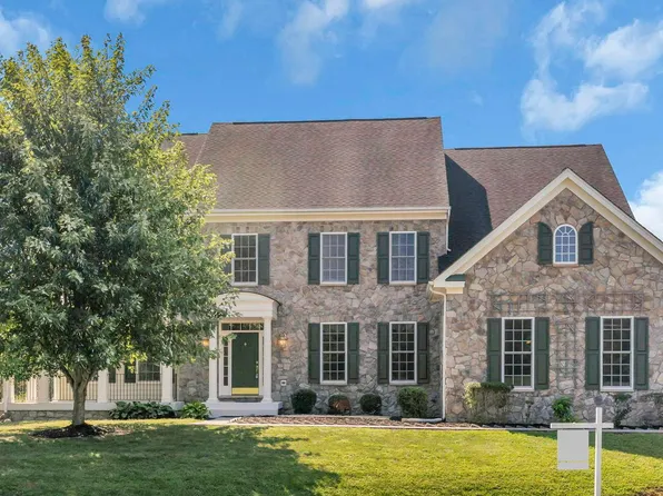 18203 Barrow Knoll Ln, Purcellville, VA 20132