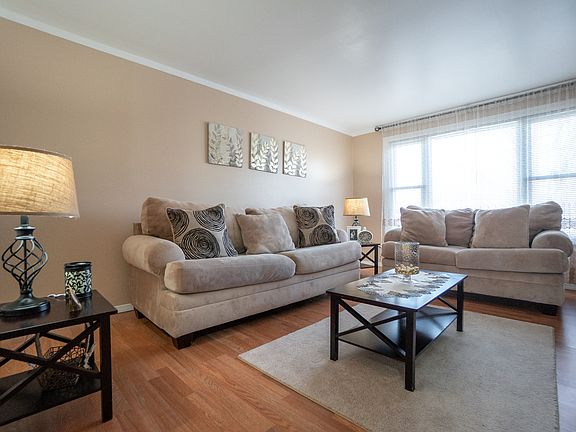 3rd image of 11259 S Avenue N