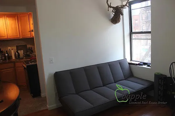 Rented by Bapple | media 2