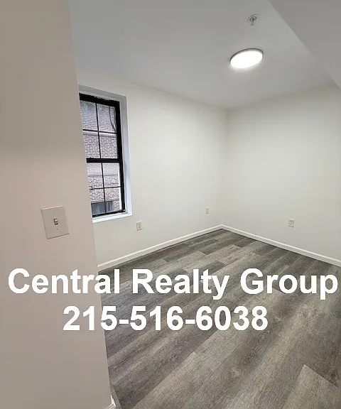 116 W Girard Ave #2 — Photo 4