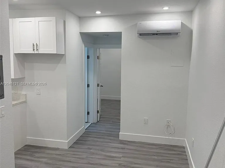 1450 SW 4th St #2 — Photo 5