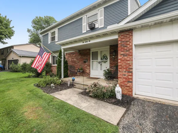 266 Little Fawn Dr, Newark, OH 43055