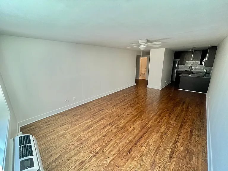 The Margate Residence — Photo 9