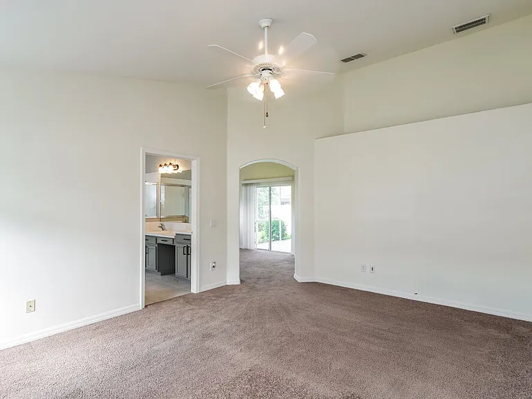 1739 Sweetspire Dr — Photo 9