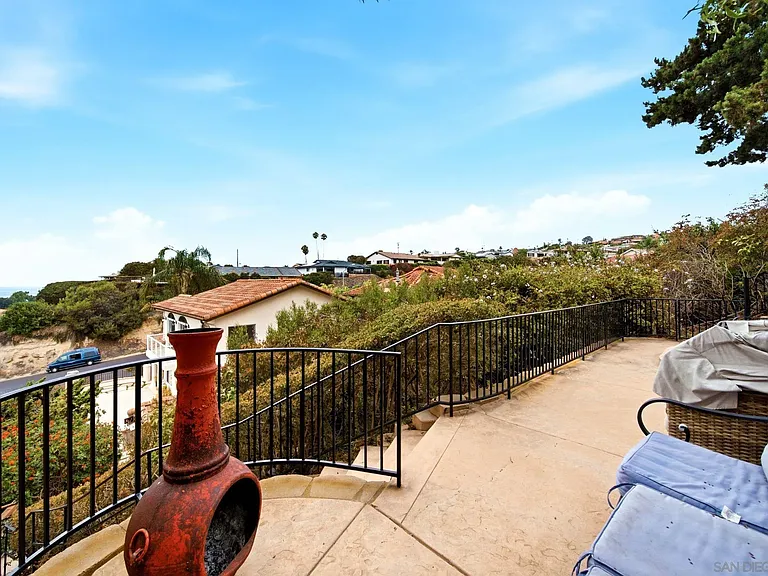 5455 La Jolla Mesa Dr — Photo 16