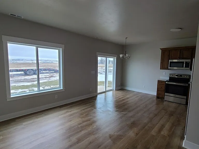 109 Hillcrest Ave — Photo 7