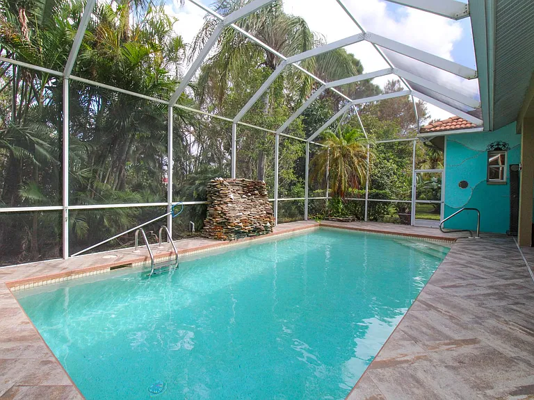 627 Soliel Dr — Photo 41