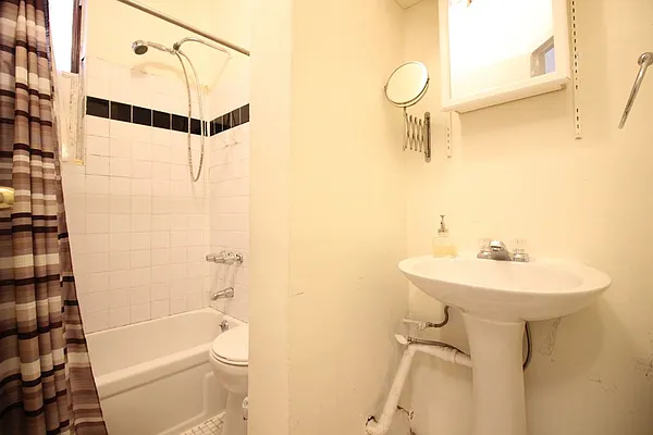 Rented by Bedford 6 Real Estate | media 11