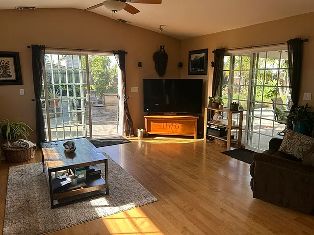 8341 Macawa Ave — Photo 3