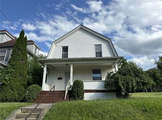 924 Morton St, New Castle, PA