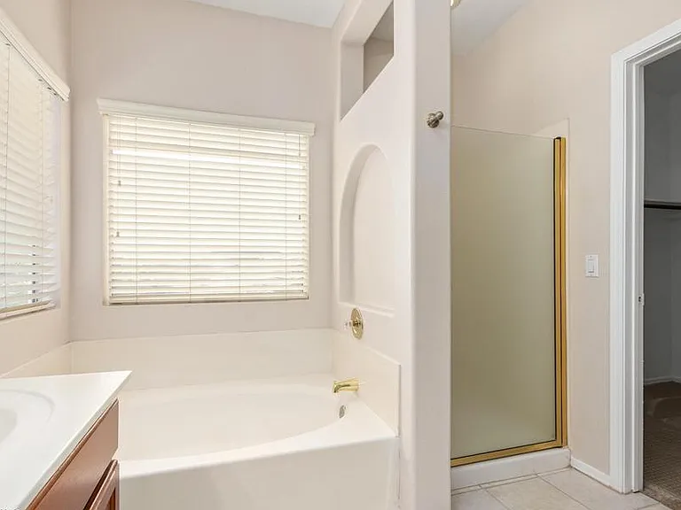 2239 E Edna Ave — Photo 22