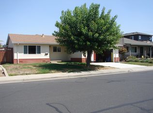 860 Jefferson Ave, Livermore, CA 94550