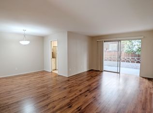 170 S Madison Ave APT 4, Pasadena, CA 91101
