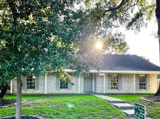 29019 Elmwood Dr, Spring, TX 77381