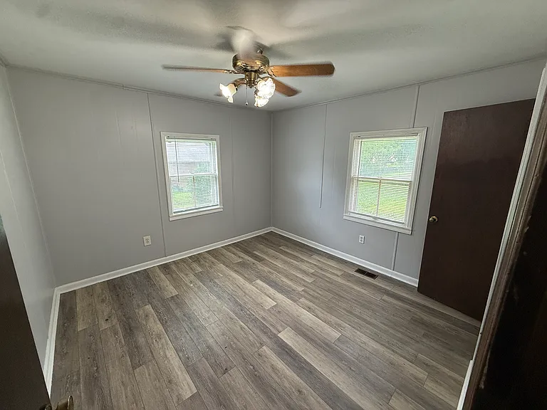 5138 Parkview Ave — Photo 14