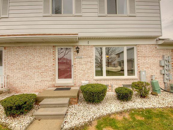 2nd image of 37642 Colonial Dr #36