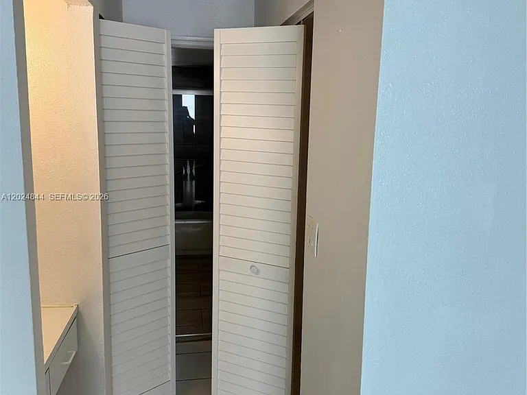 2903 N Miami Beach Blvd #907 — Photo 6