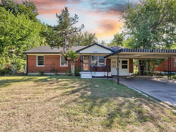 2nd image of 3308 NE 14th Pl
