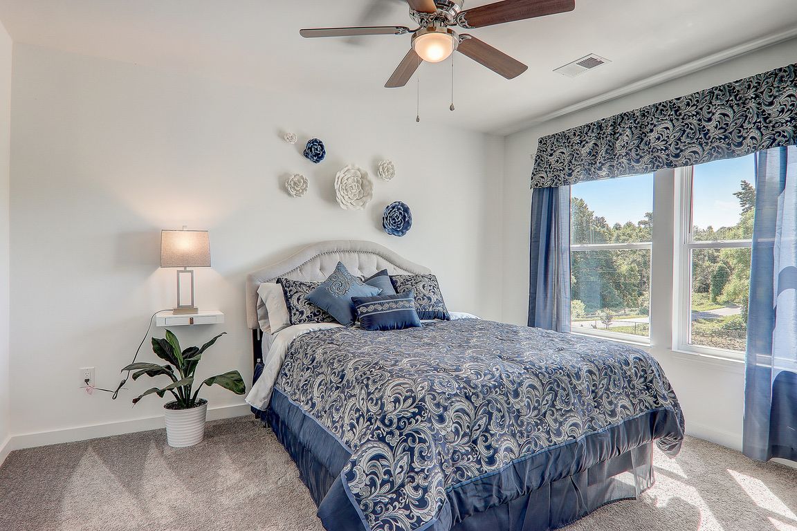 Marbella Cir Model Home-009