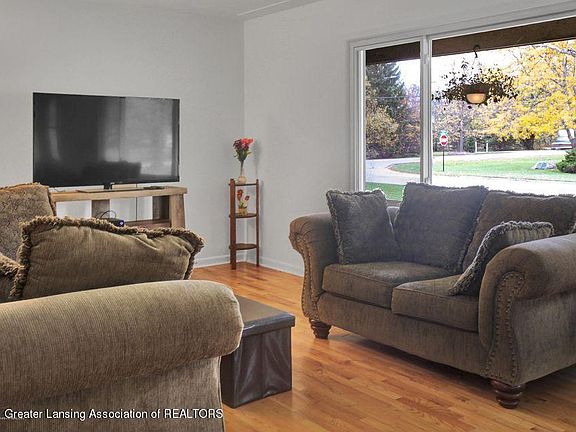 4th image of 12981 Dundee Dr
