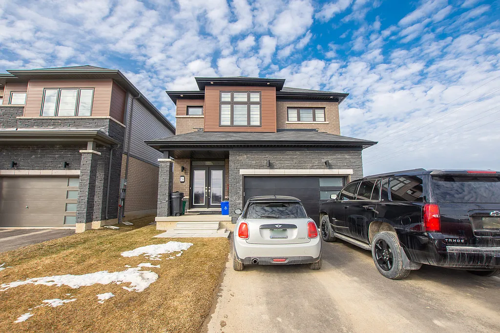 26 Peach Street — Photo 1