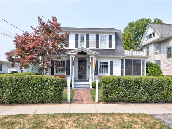 302 Washington St, Geneva, NY 14456