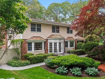 33 Chatham Place, Dix Hills, NY, 11746
