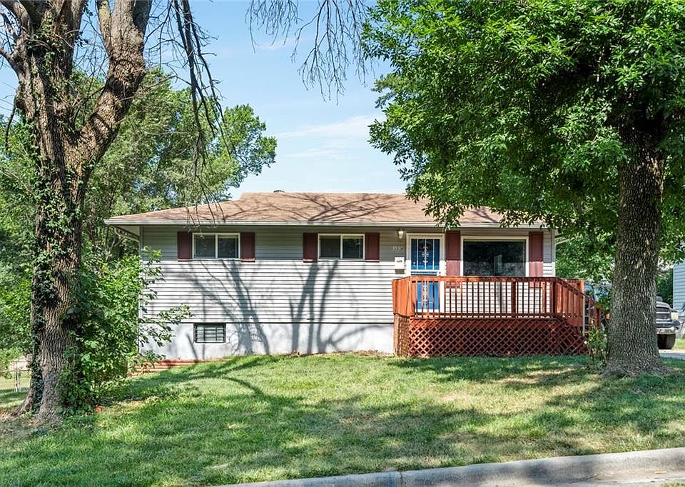 1st image of 3536 Cypress Ave