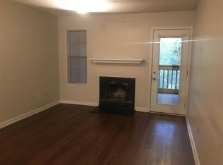 1101 Green Tree Ct #H, Tallahassee, FL 32304